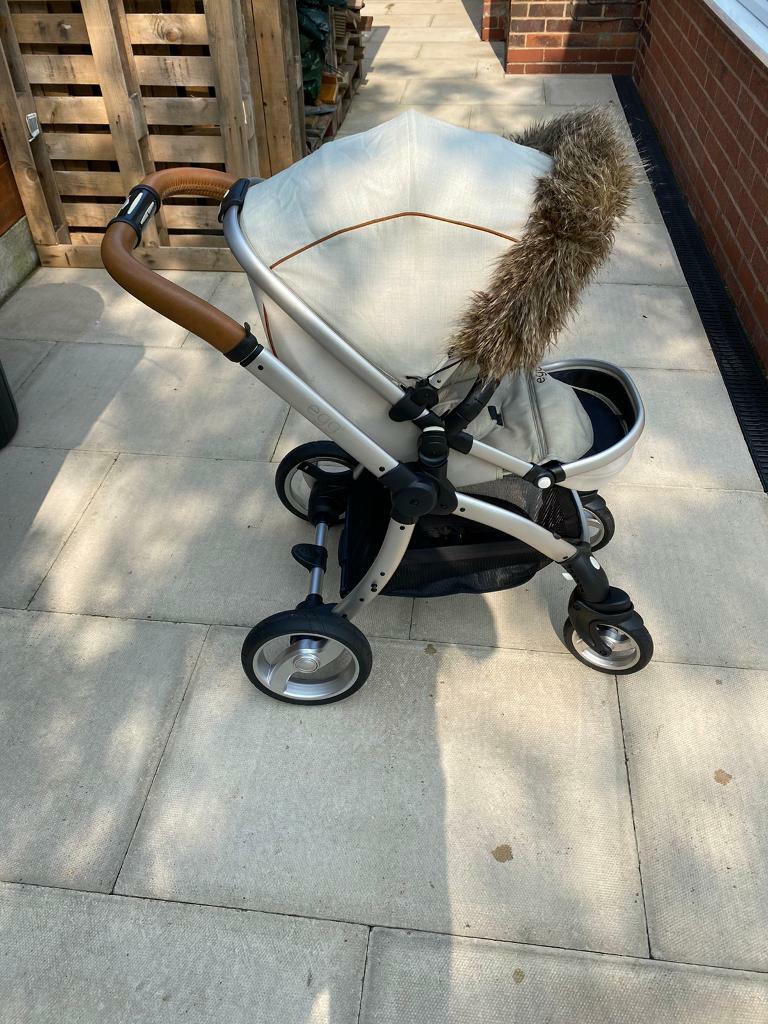 egg prosecco footmuff